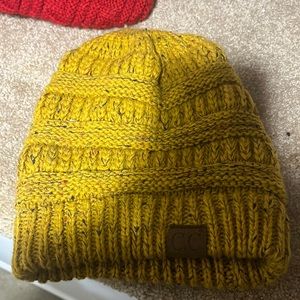 C.C head piece